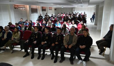 Gaziantep’te Jandarma Öğrencilere Mesleği Tanıttı
