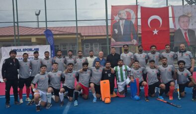 Volkan Grup Hokey Takımı Alanya’ya gidiyor