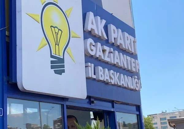 AK Parti Gaziantep’te Şok İstifa