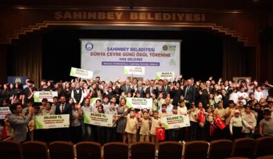 Şahinbey’den Okullara Ödül Yağmuru