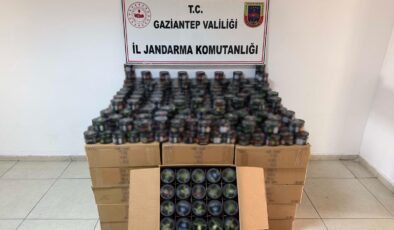 Gaziantep’te Kaçakçılar Jandarmaya Tosladı