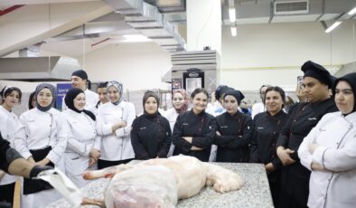 GİBTÜ’de Geleceğin Şefleri Usta İsimle Buluştu