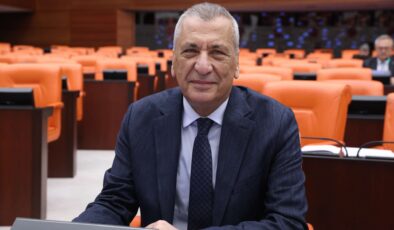 Hasan Öztürkmen’den Bakan Kacır’a Tepki