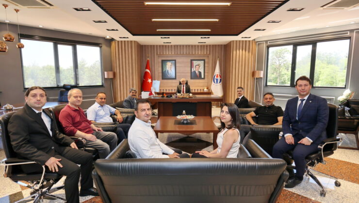 GAÜN’de Başarı Ödüllendirildi