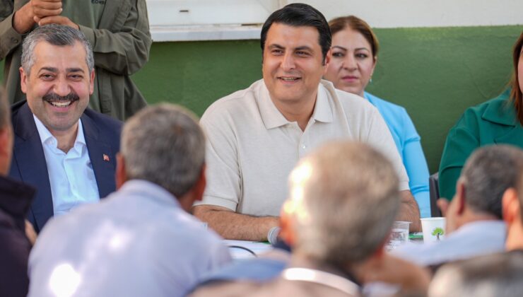 Umut Yılmaz Halka Karıştı