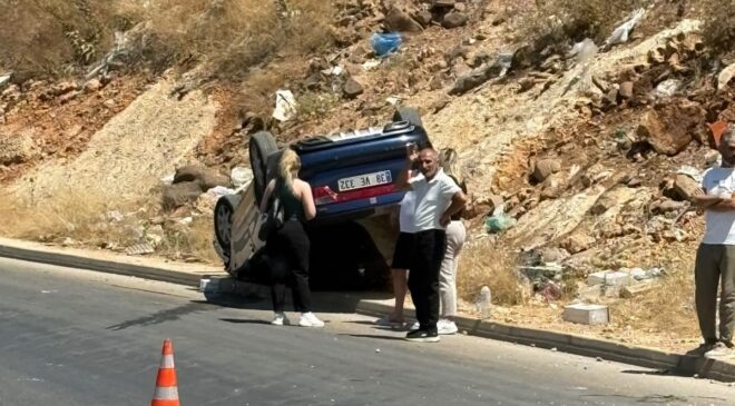 Gaziantep’te Kontrolden Çıkan Otomobil Takla Attı