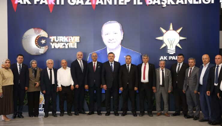 YRP’den istifa eden 25 isim AK Parti’ye takıldı
