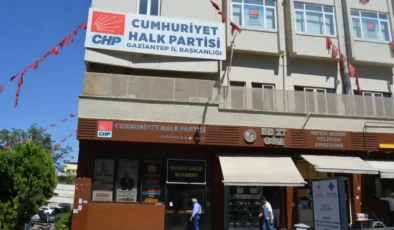 Gaziantep CHP’de Hareketli Saatler! Görevden Alındılar…